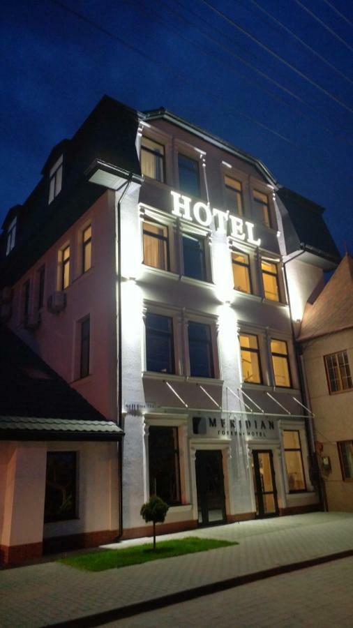 Hotel Meridian Brody Esterno foto